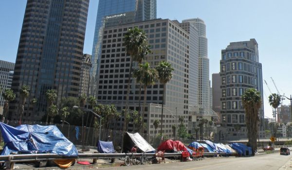 Tents set up along a freeway in Los Angeles