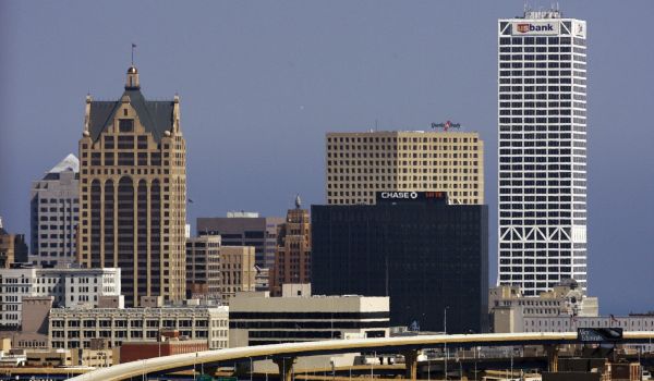 Milwaukee skyline