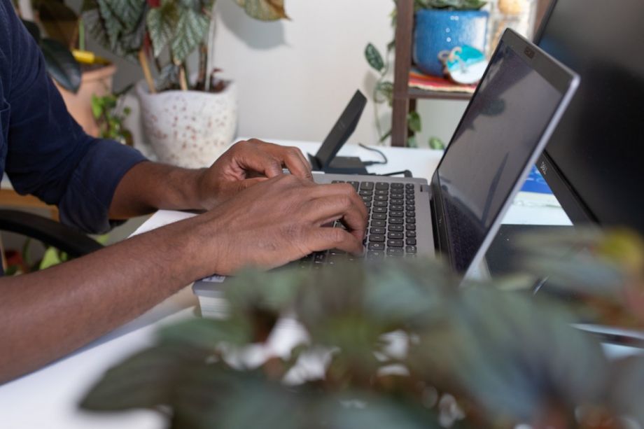 person using a computer to connect to the internet